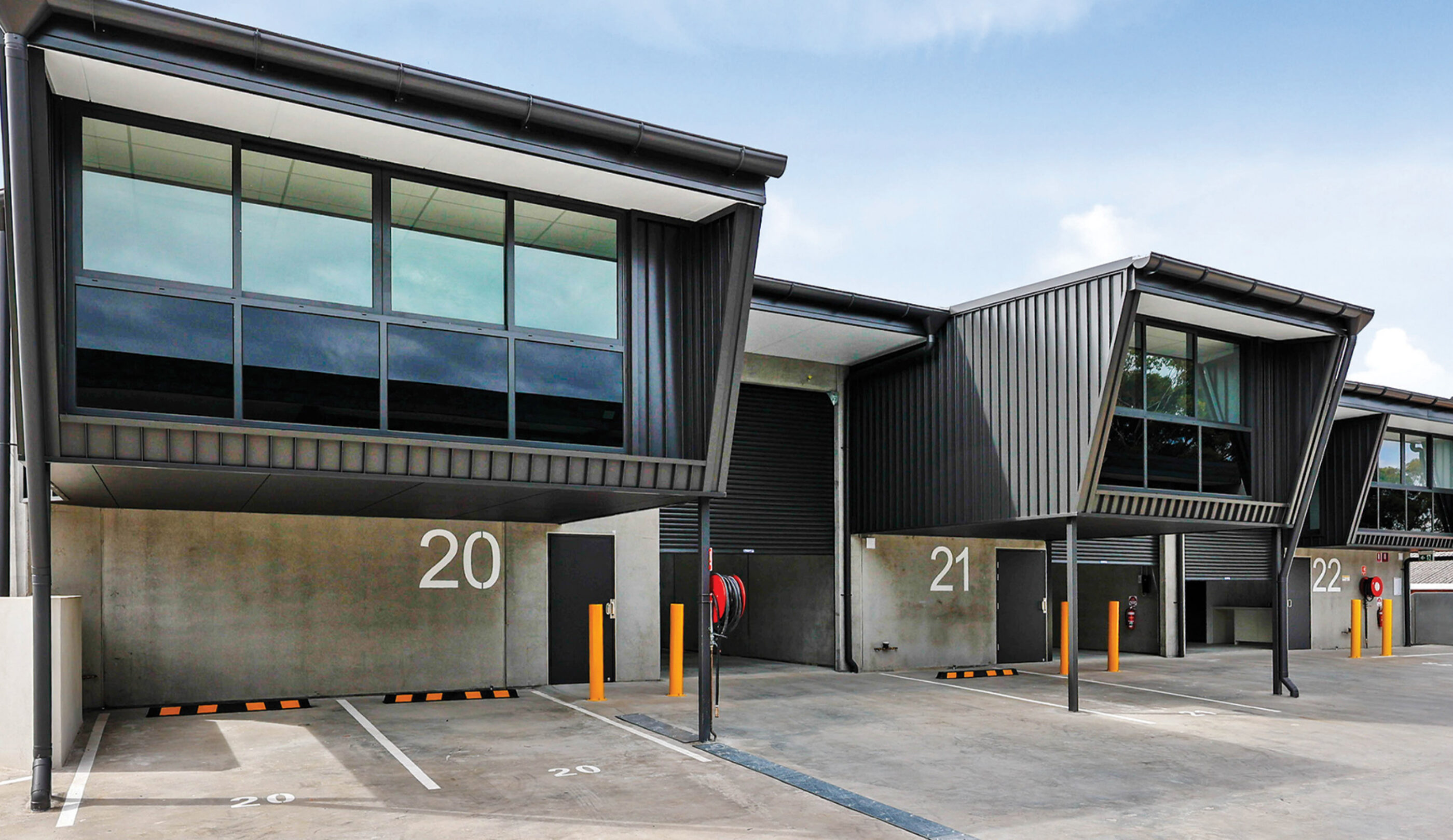 mortdale012